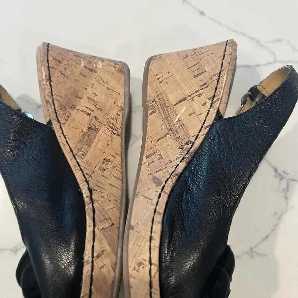 Born BOC Concept Sandals Sz 8 Leather cork Wedge Slingback Rosettes